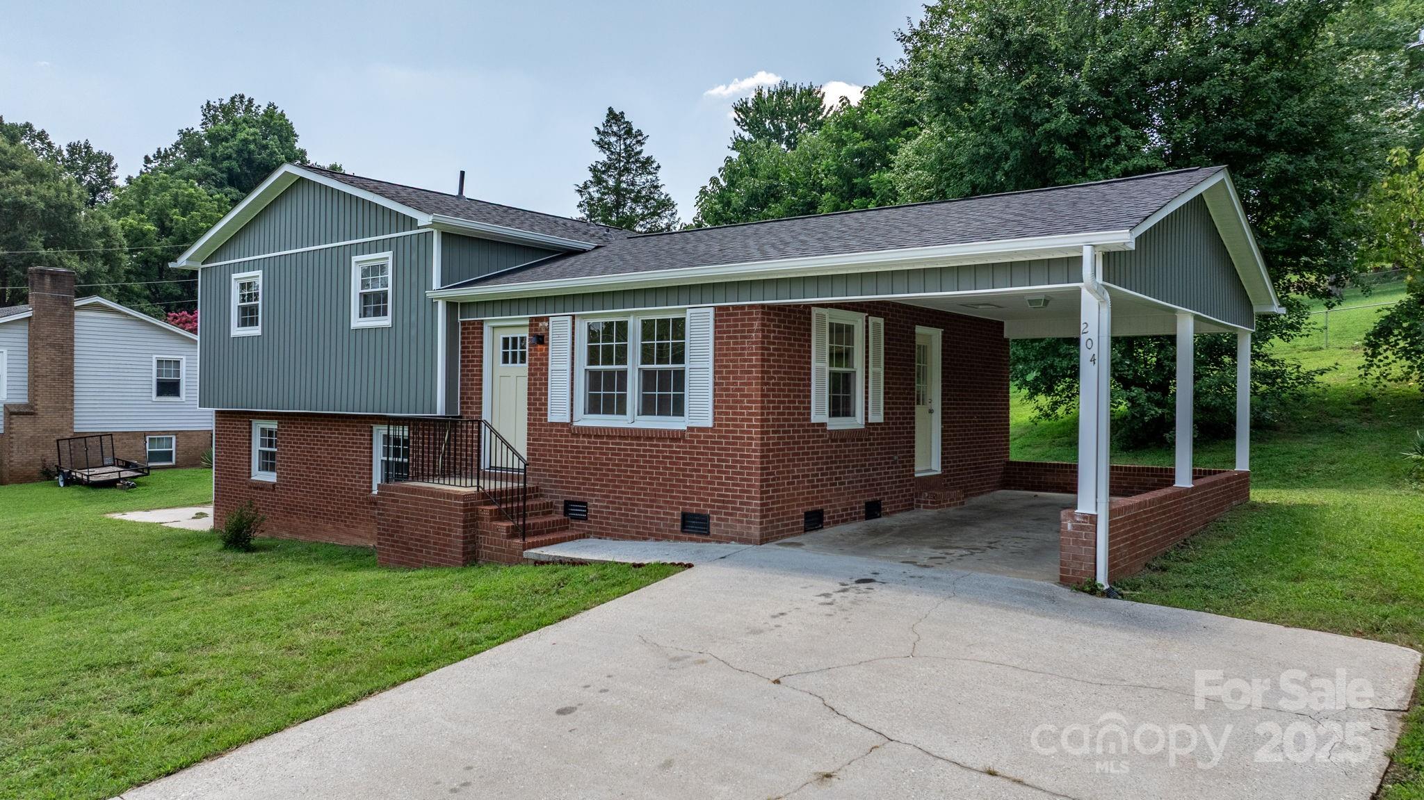 204 Shannonbrook Drive