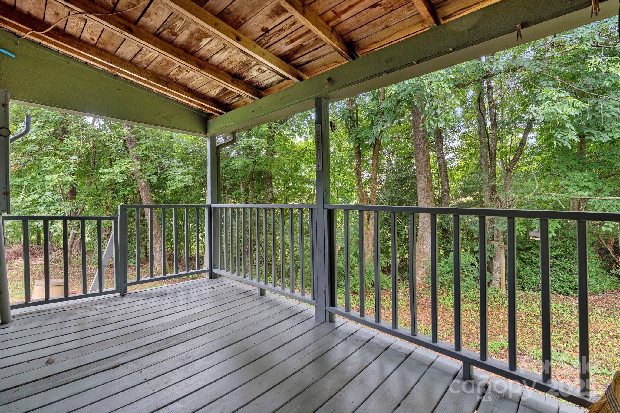 1277 Brush Mountain Road