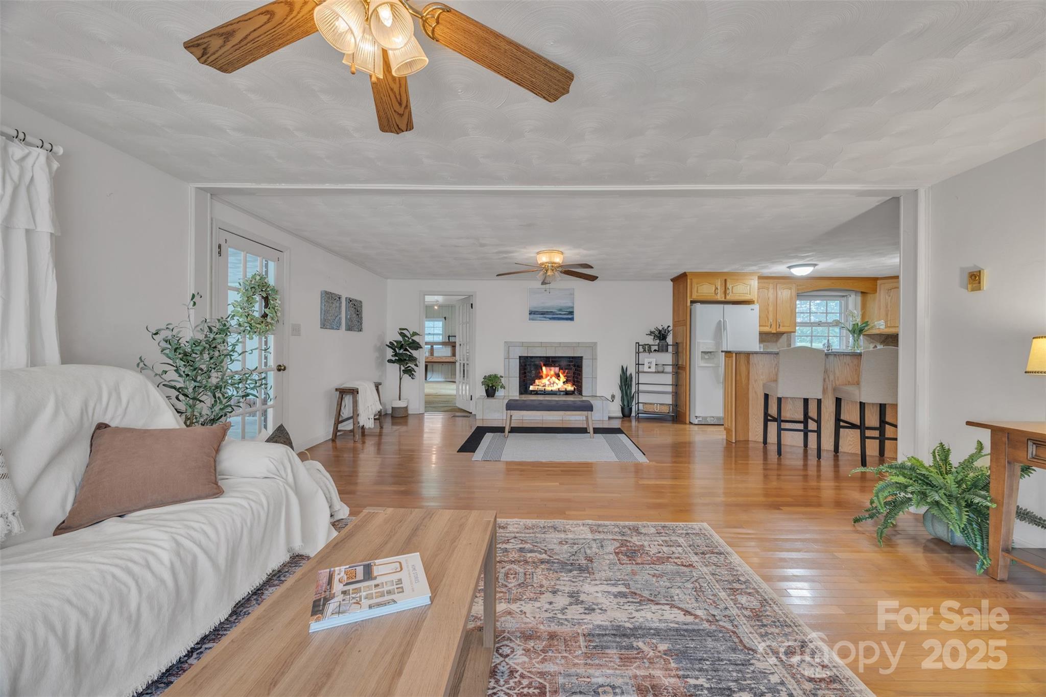 76 Eastview Court NW