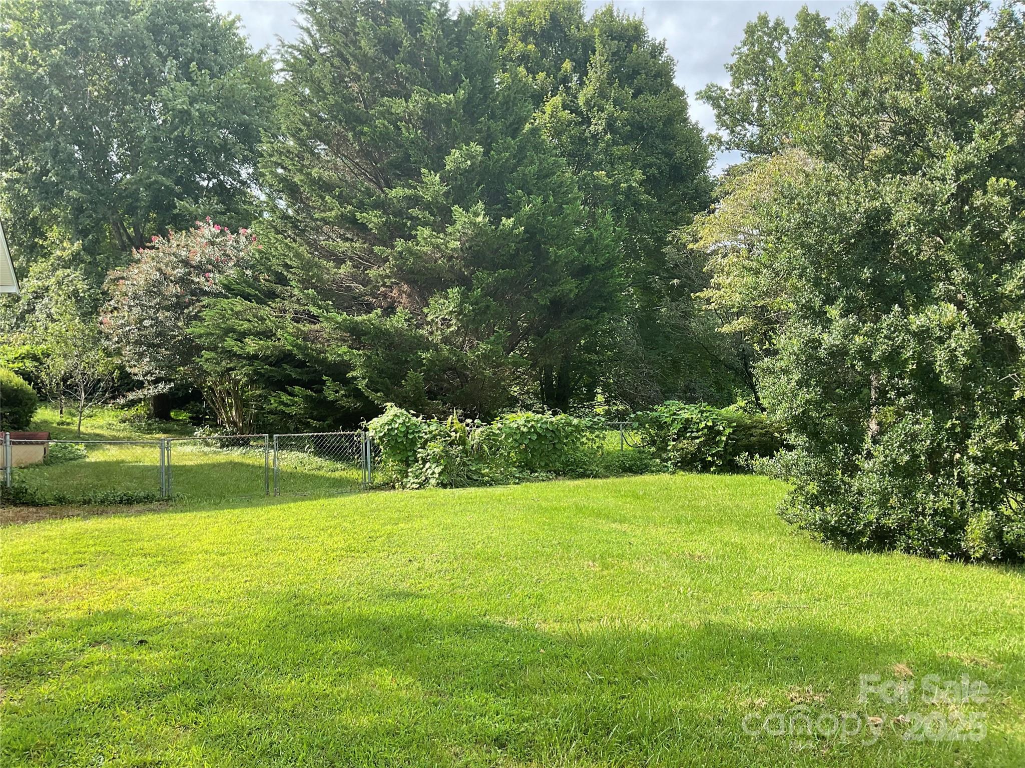 402 Connelly Springs Road SW