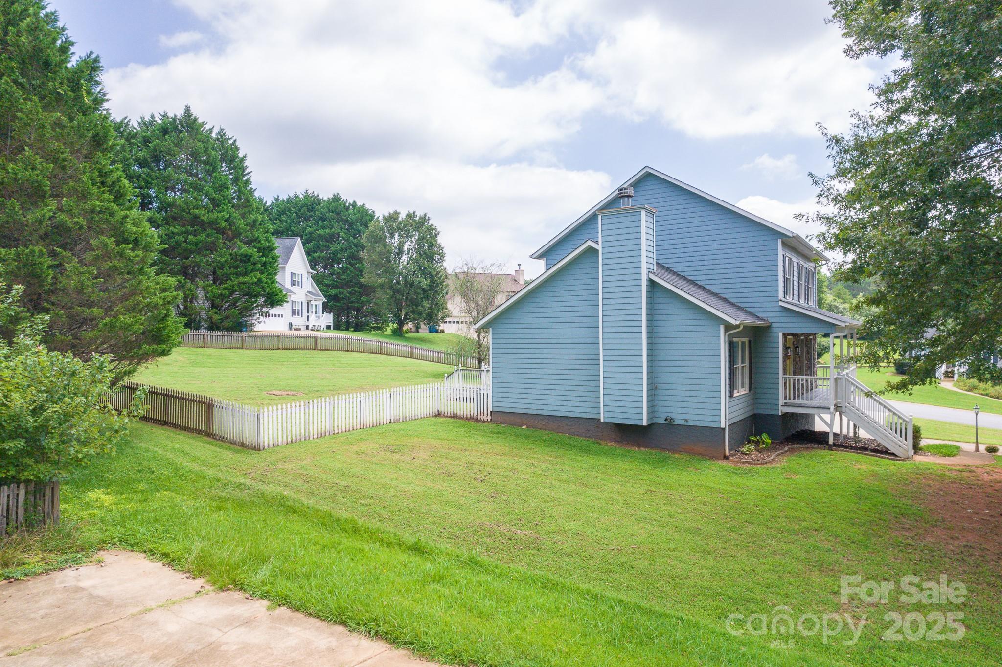 1160 Mulberry Lane