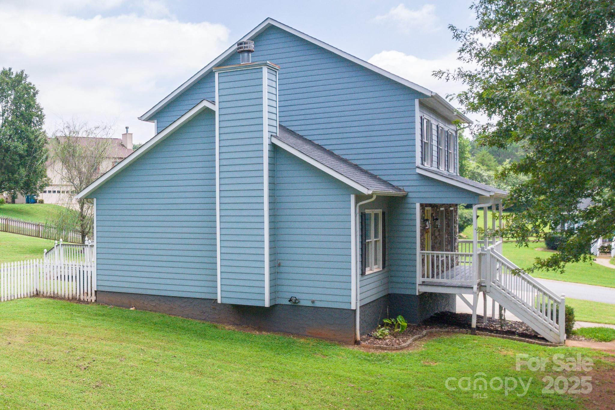 1160 Mulberry Lane