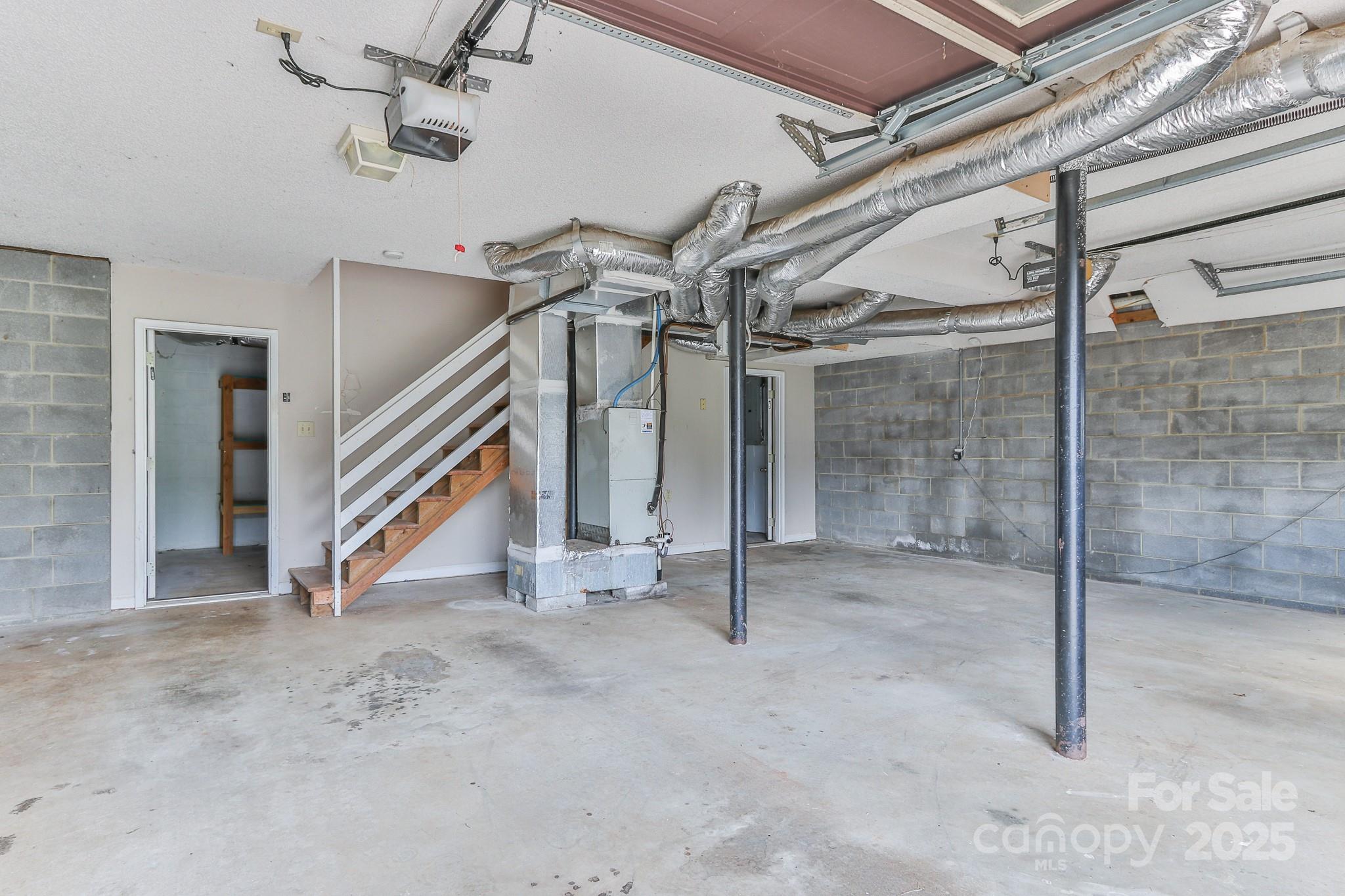 1160 Mulberry Lane