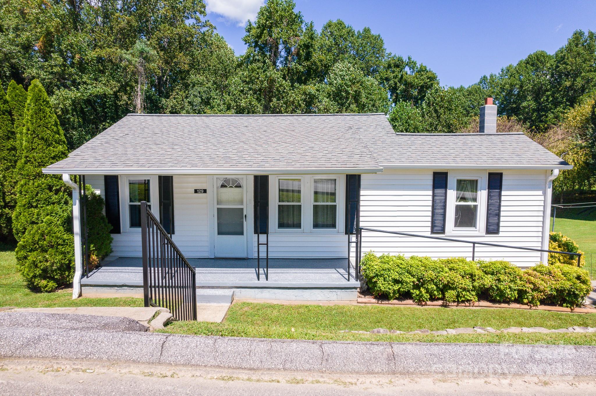 129 Seagle Street
