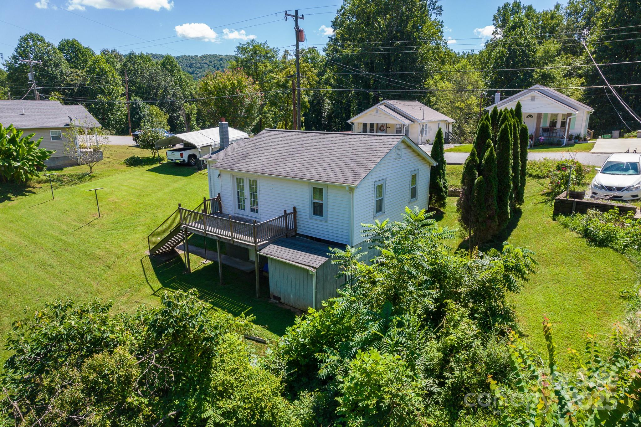 129 Seagle Street