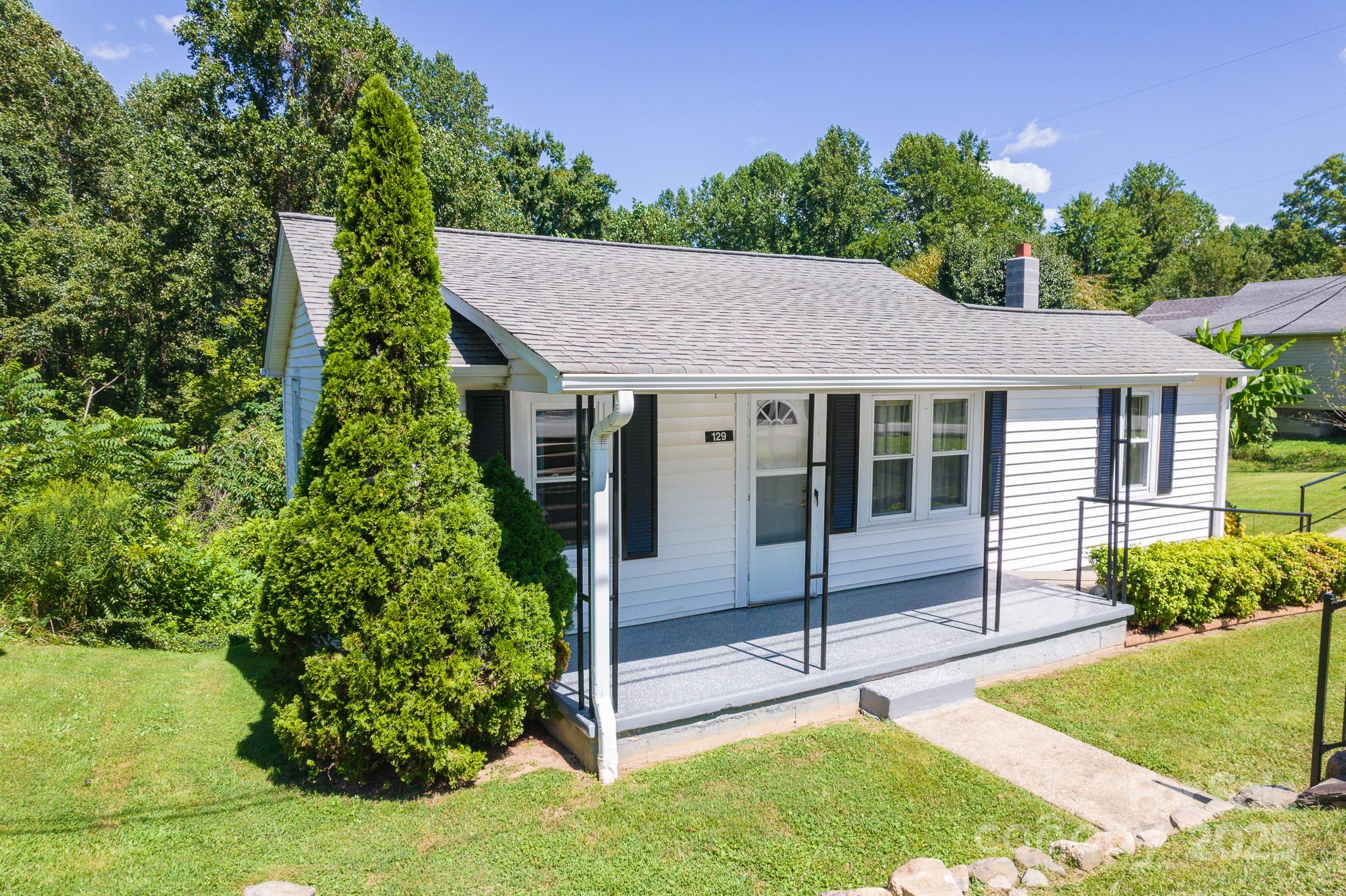 129 Seagle Street