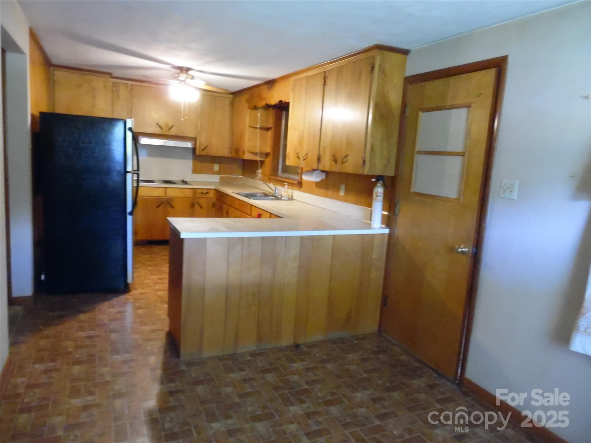 2014 NE 31st Avenue Avenue NE