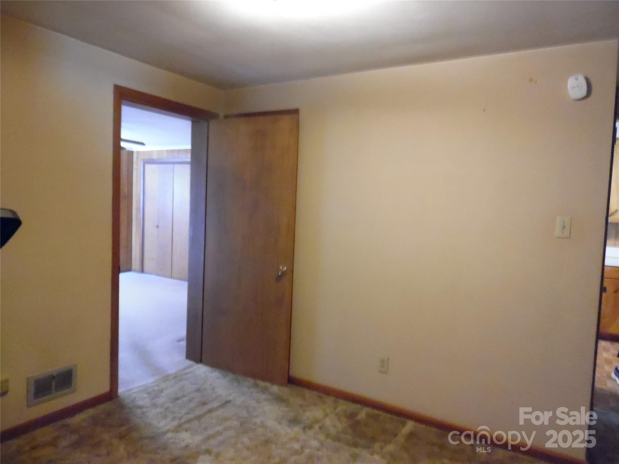 2014 NE 31st Avenue Avenue NE