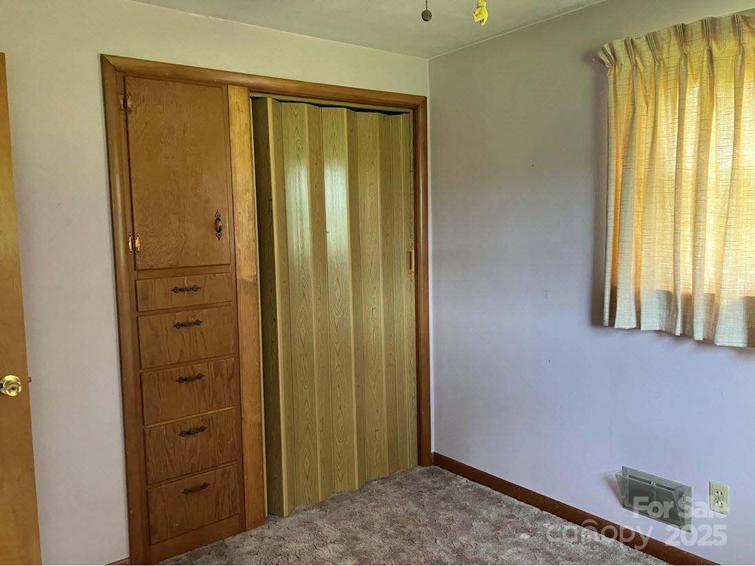 2014 NE 31st Avenue Avenue NE