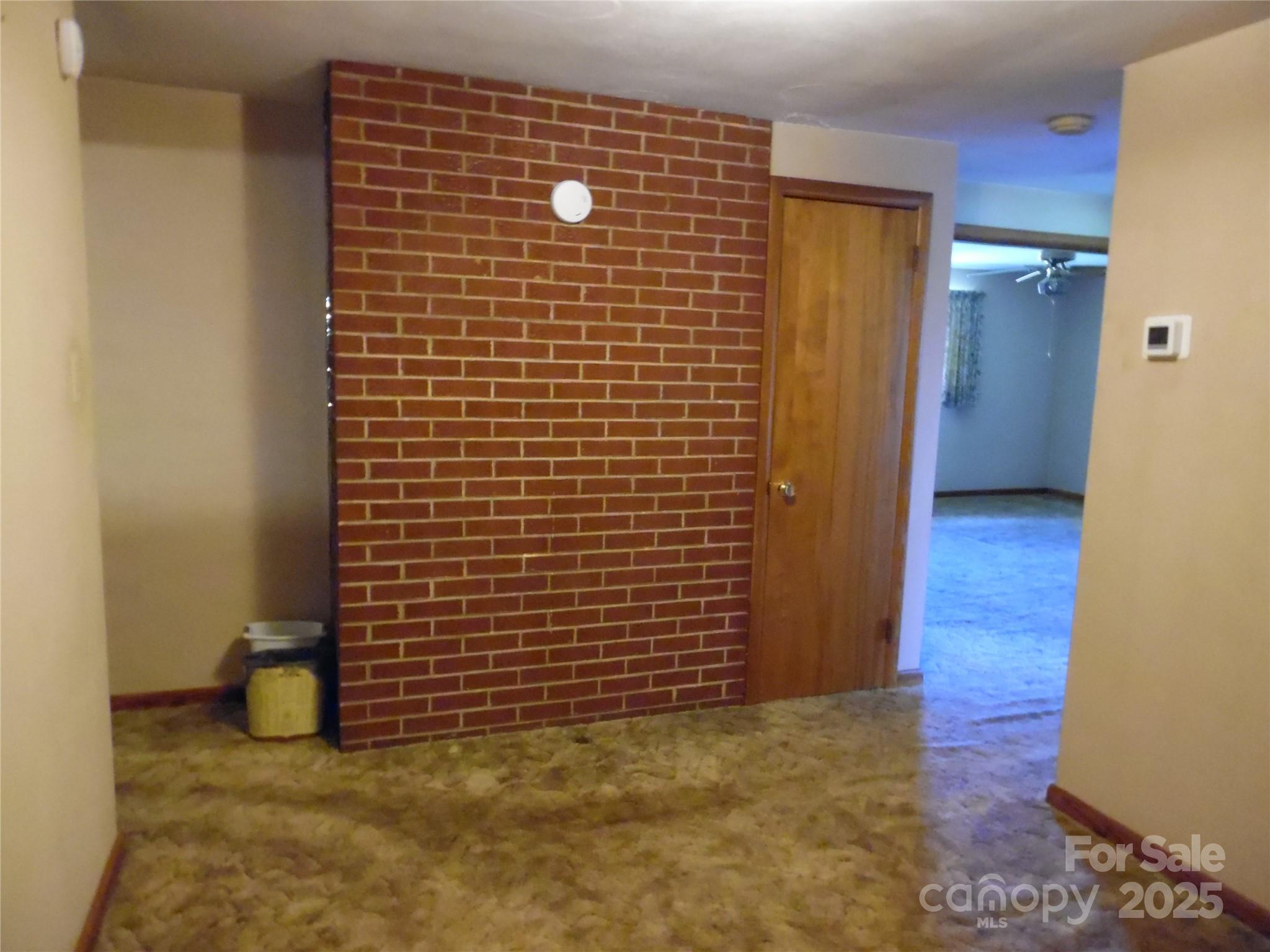 2014 NE 31st Avenue Avenue NE