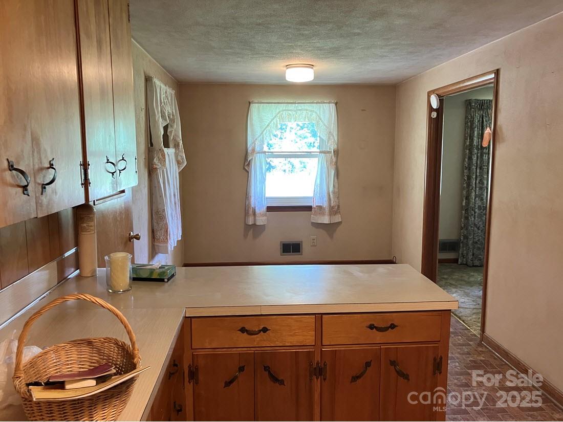 2014 NE 31st Avenue Avenue NE