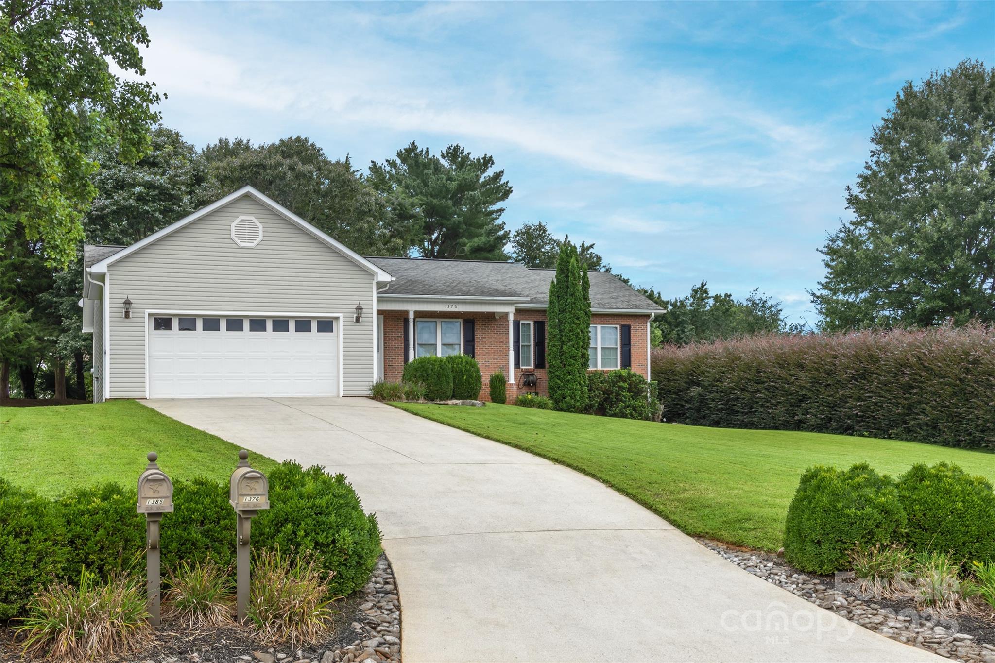 1376 Farmington Hills Drive