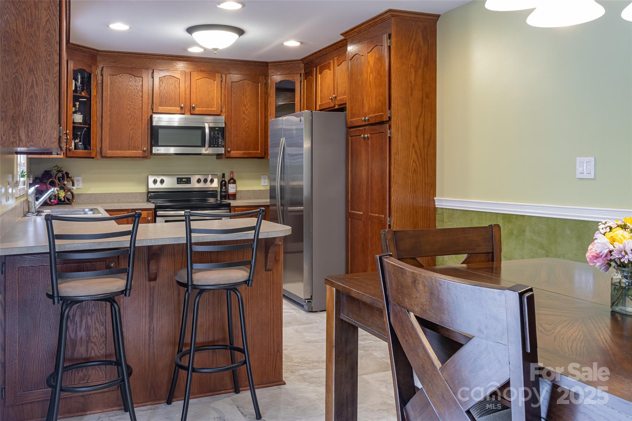 1376 Farmington Hills Drive