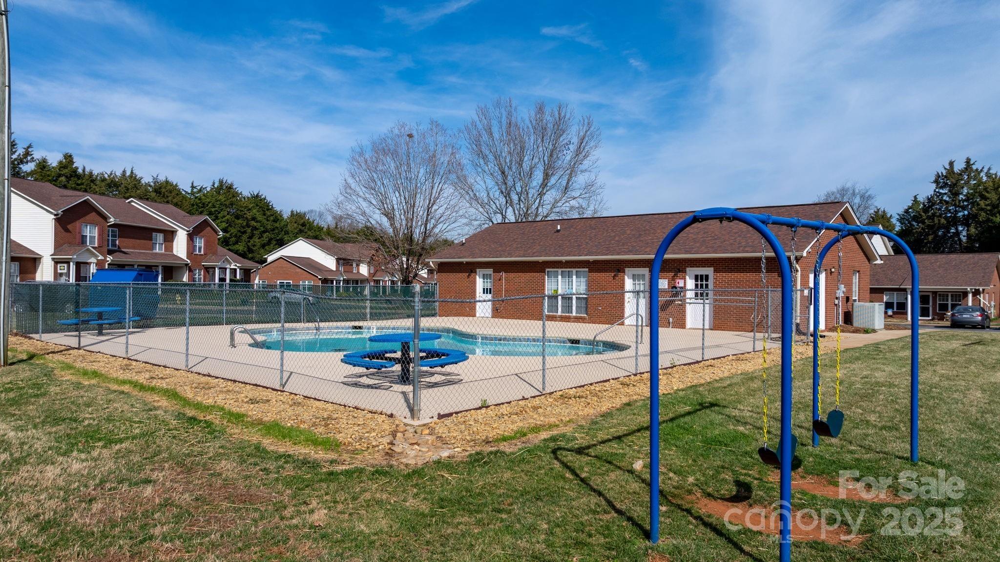 102 Brandywine Drive NE Unit: H6