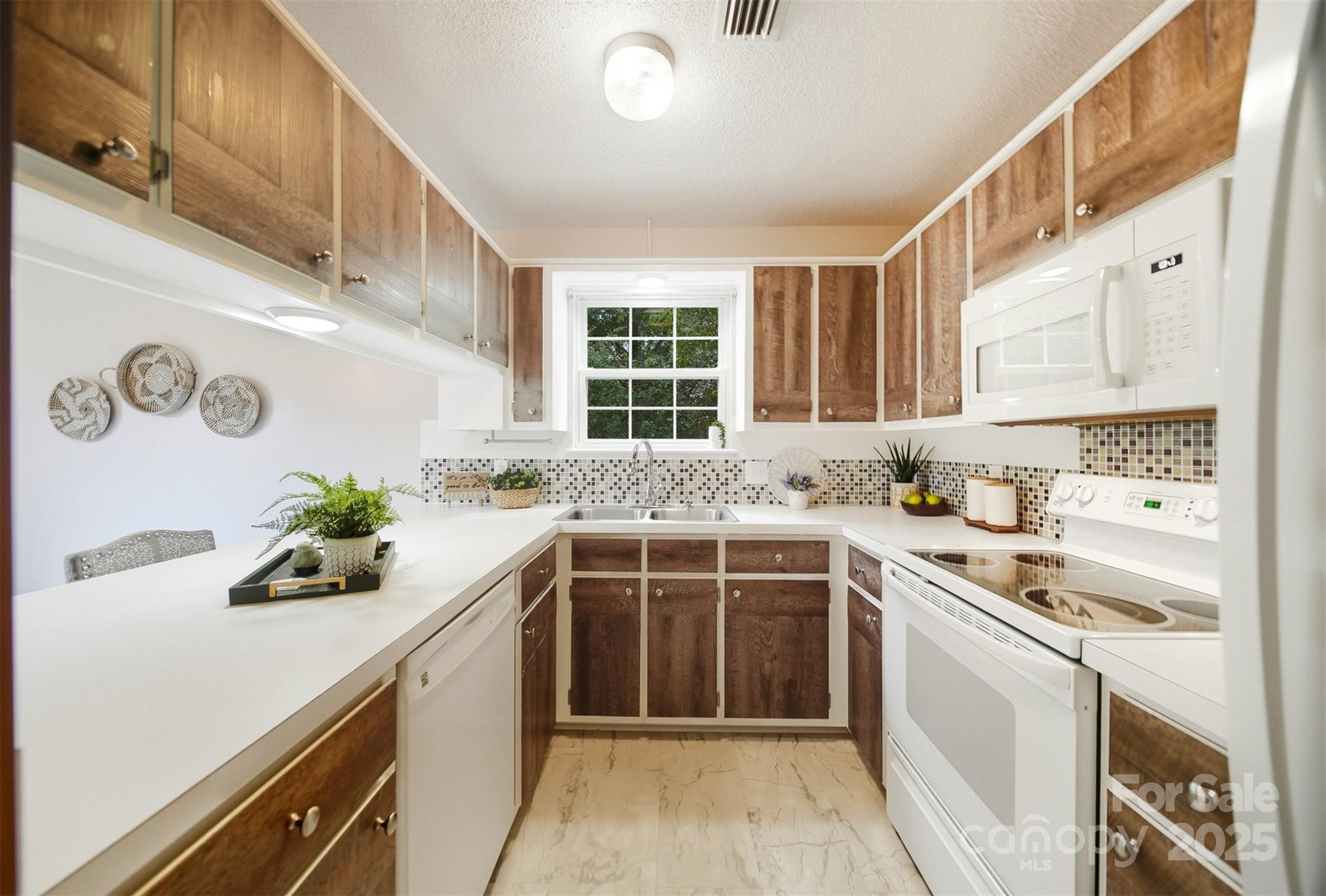 102 Brandywine Drive NE Unit: H6