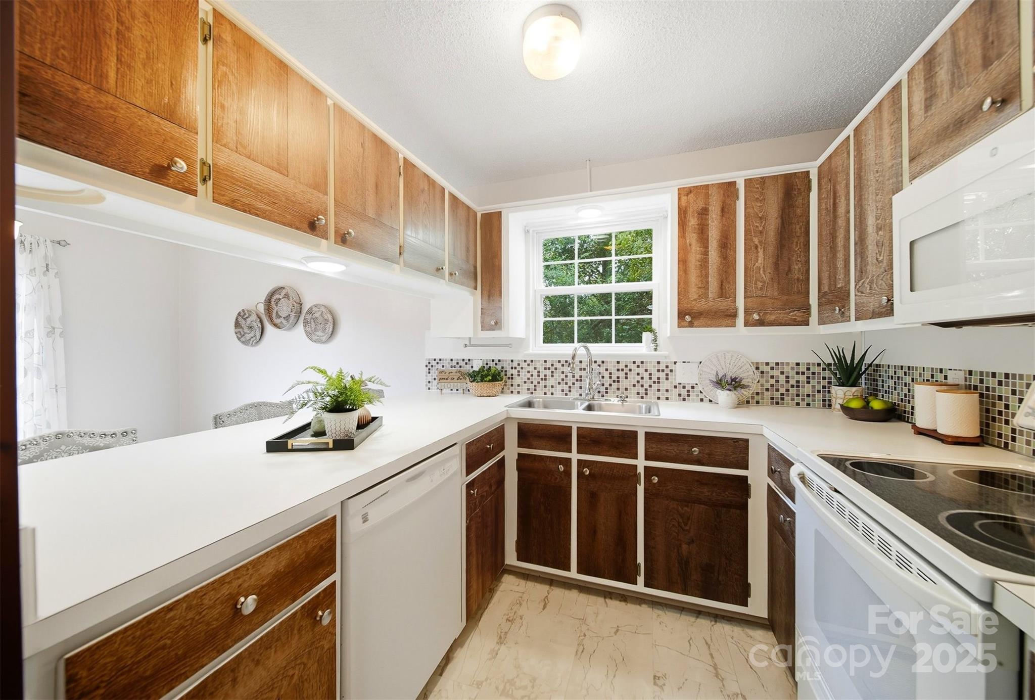 102 Brandywine Drive NE Unit: H6