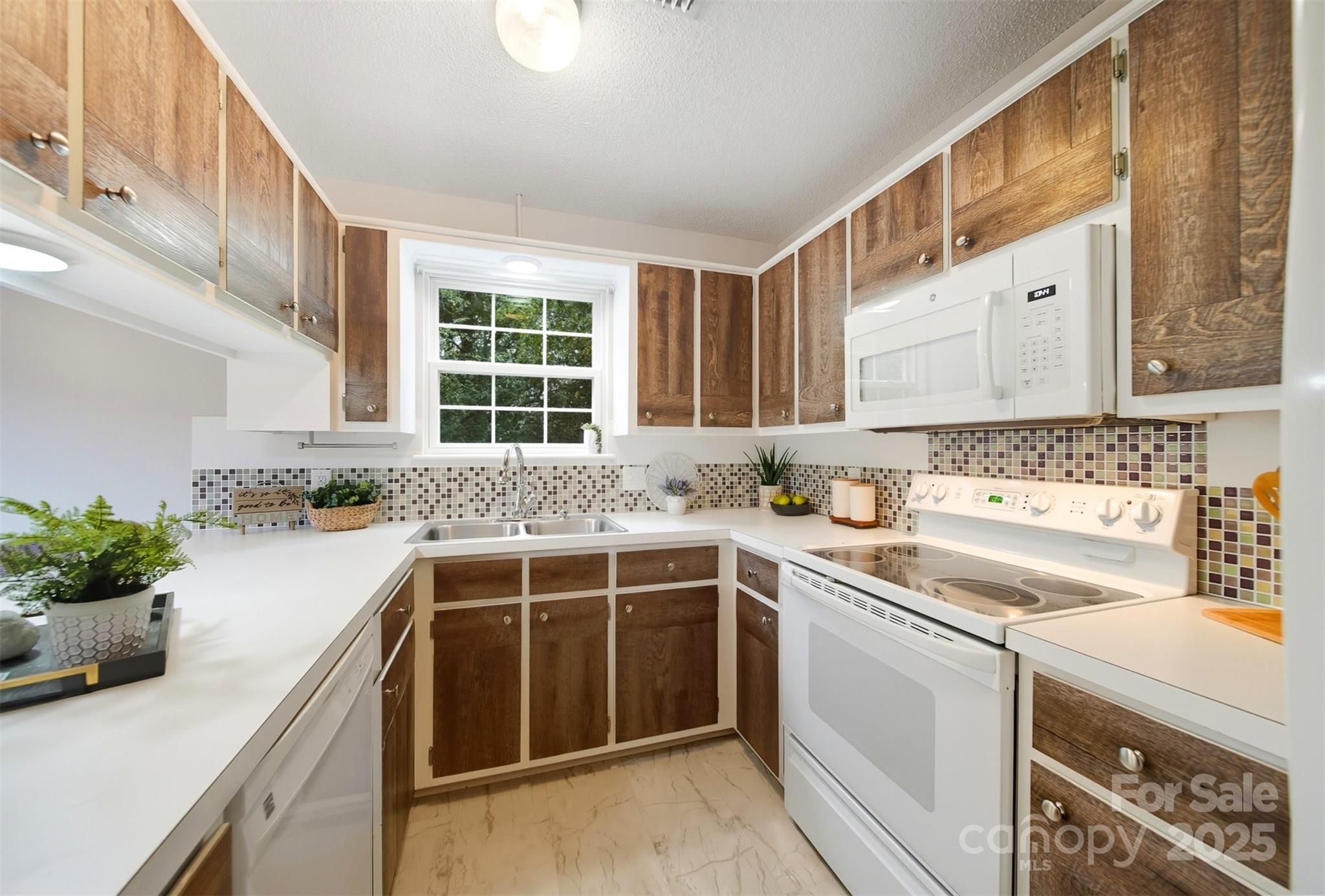 102 Brandywine Drive NE Unit: H6