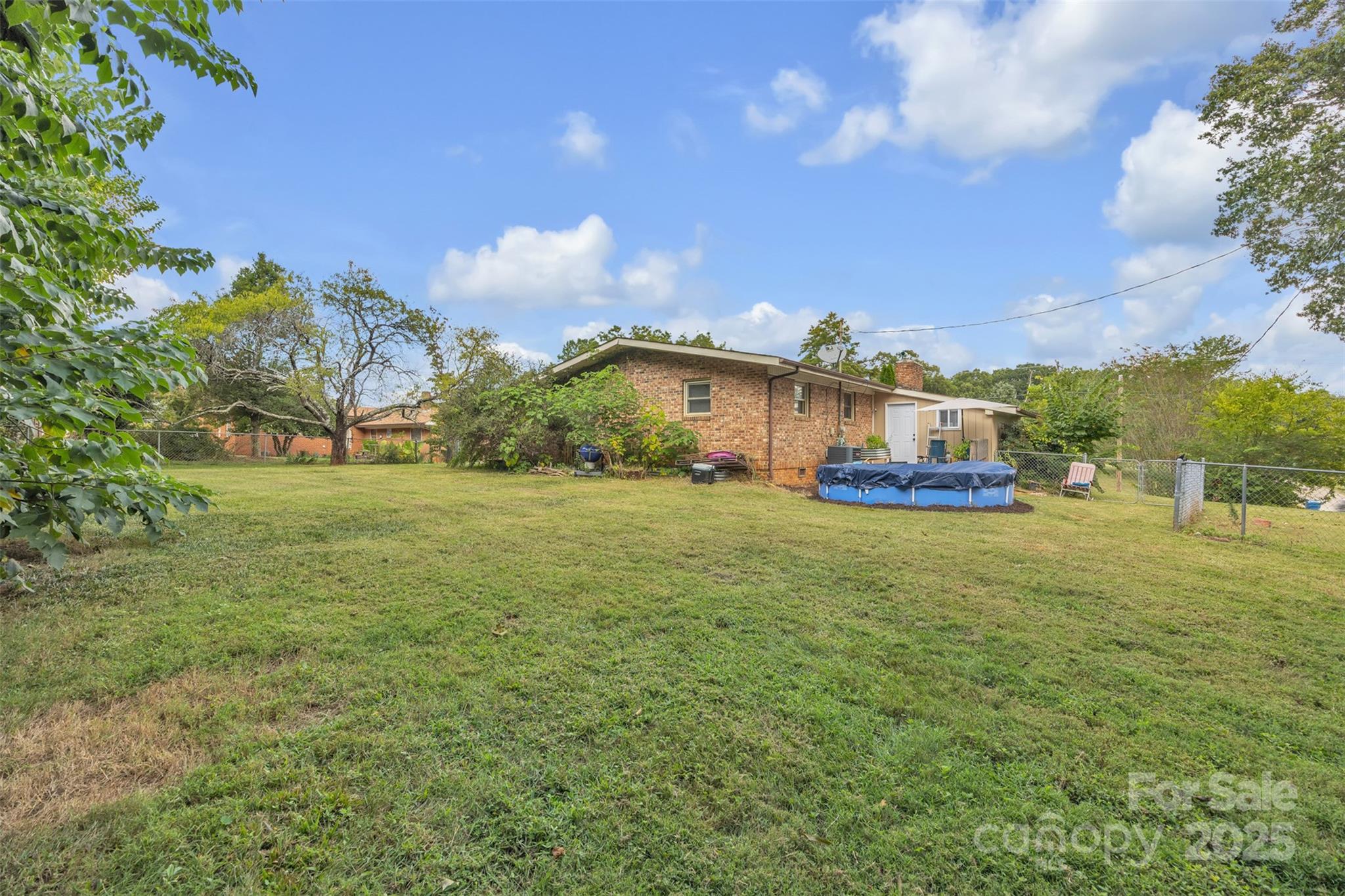 2601 Robinson Road