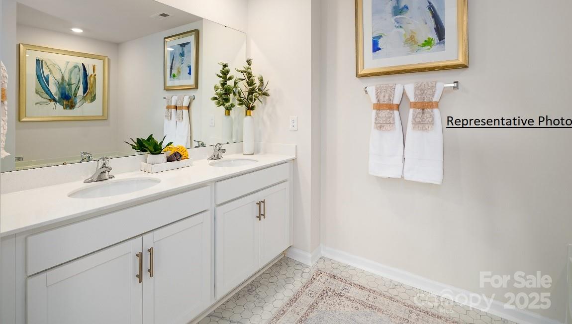 538 13th Avenue Drive NE