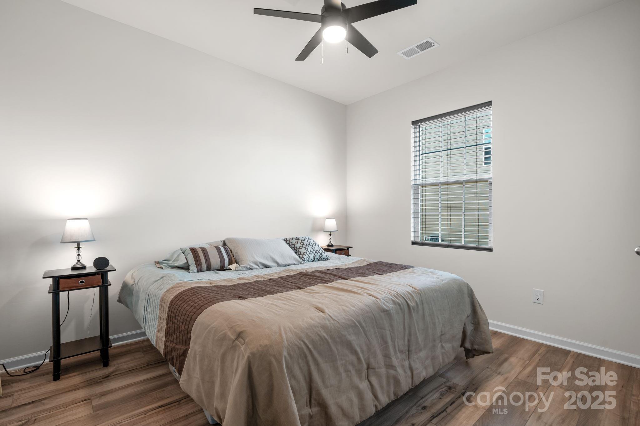 5192 Duck Lane