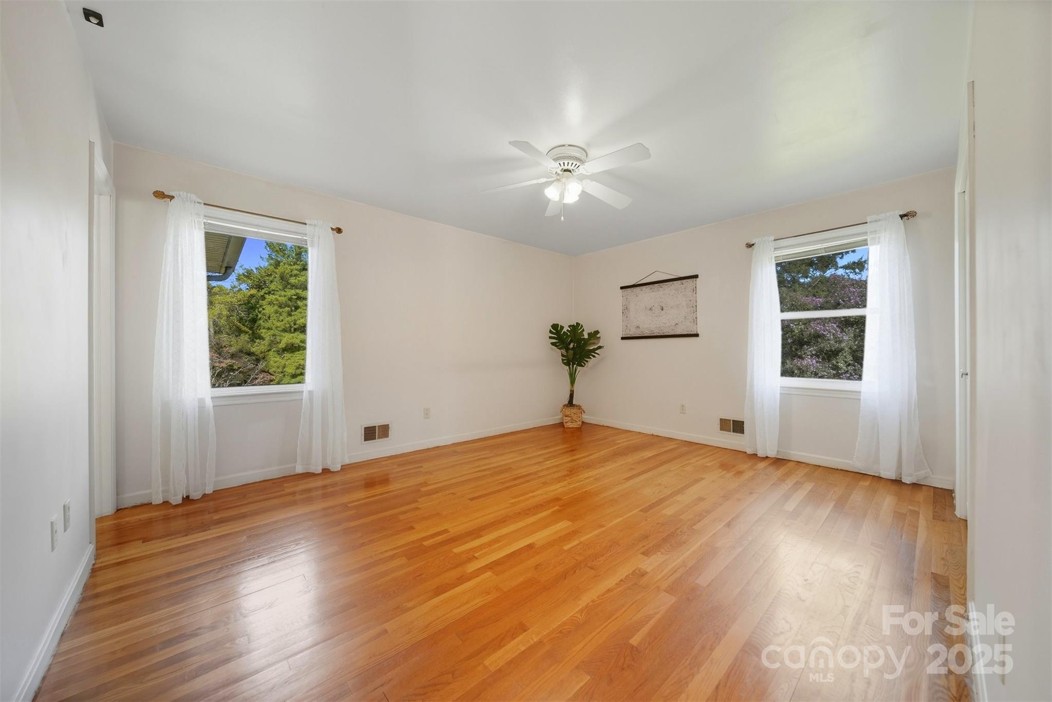 210 7th Avenue Place SW