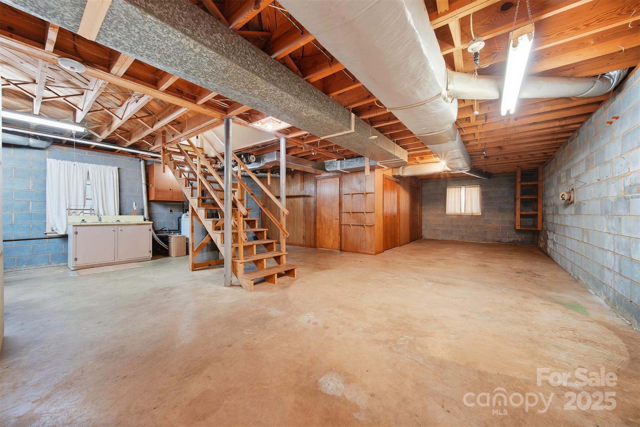 210 7th Avenue Place SW