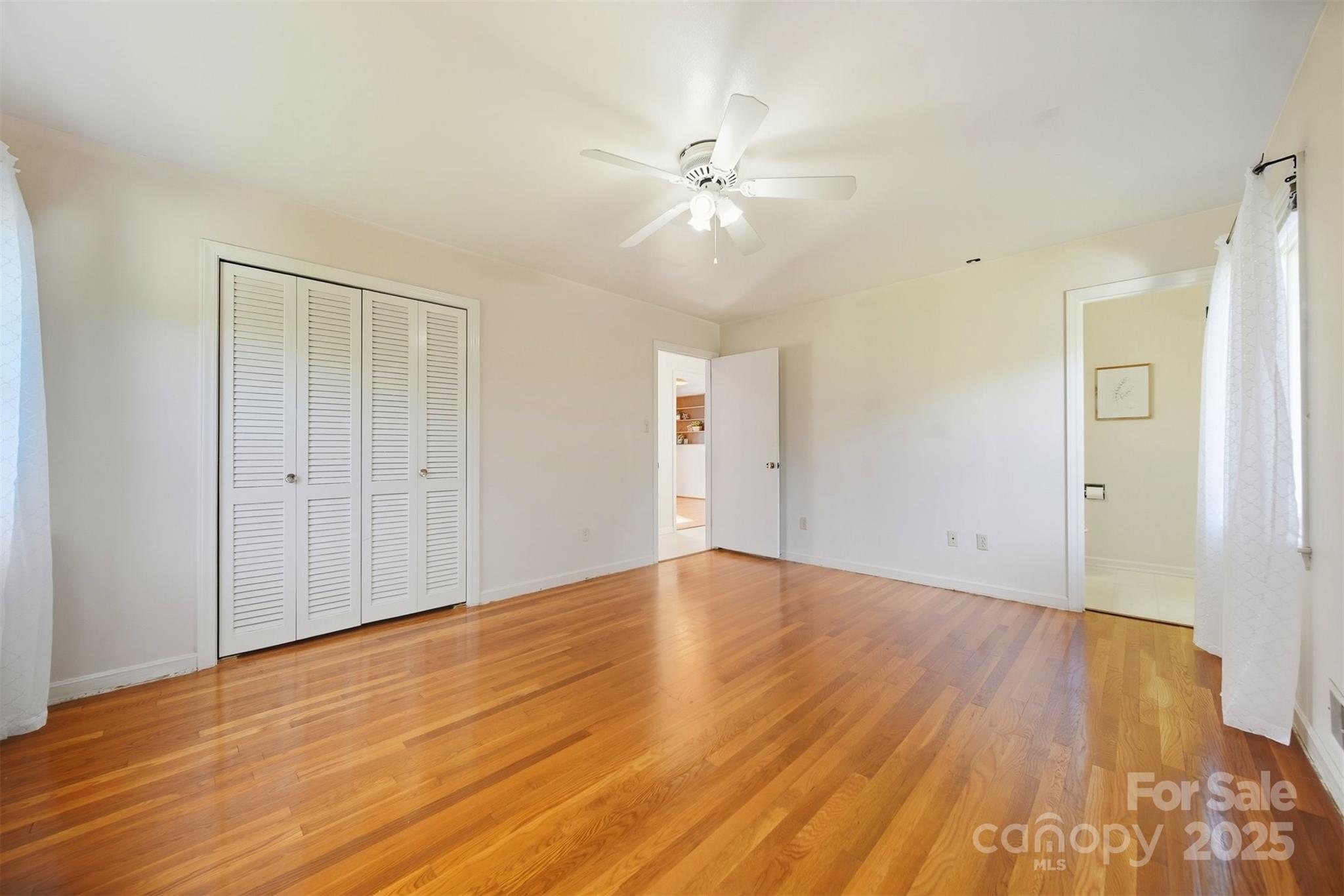 210 7th Avenue Place SW