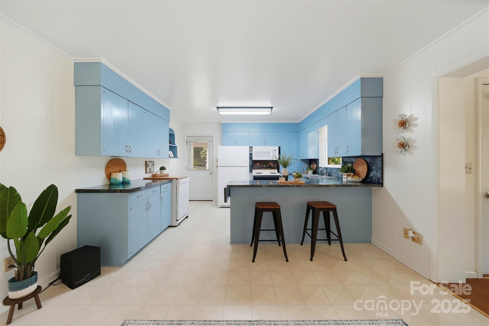 210 7th Avenue Place SW