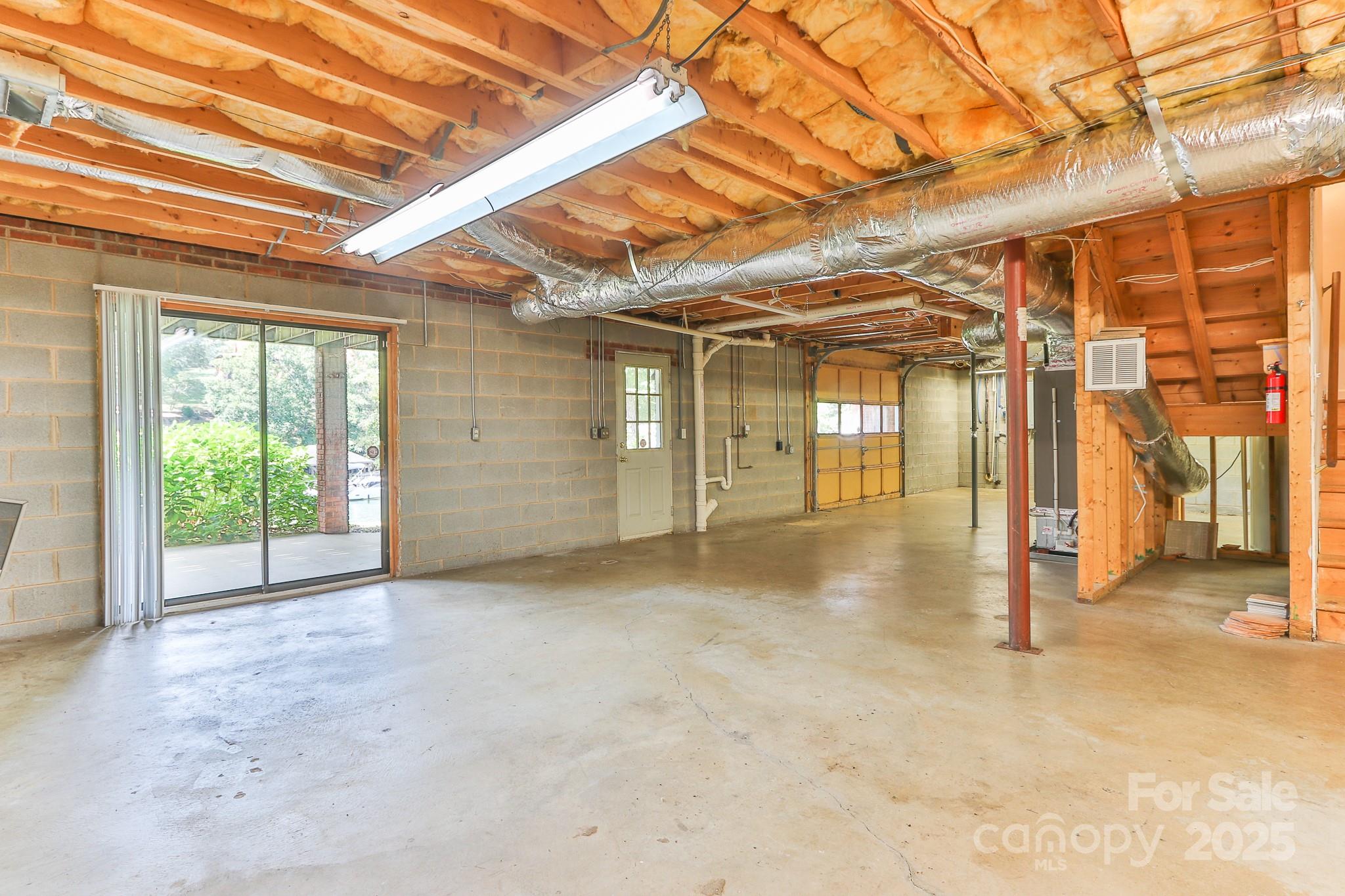 54 Cove Crest Drive