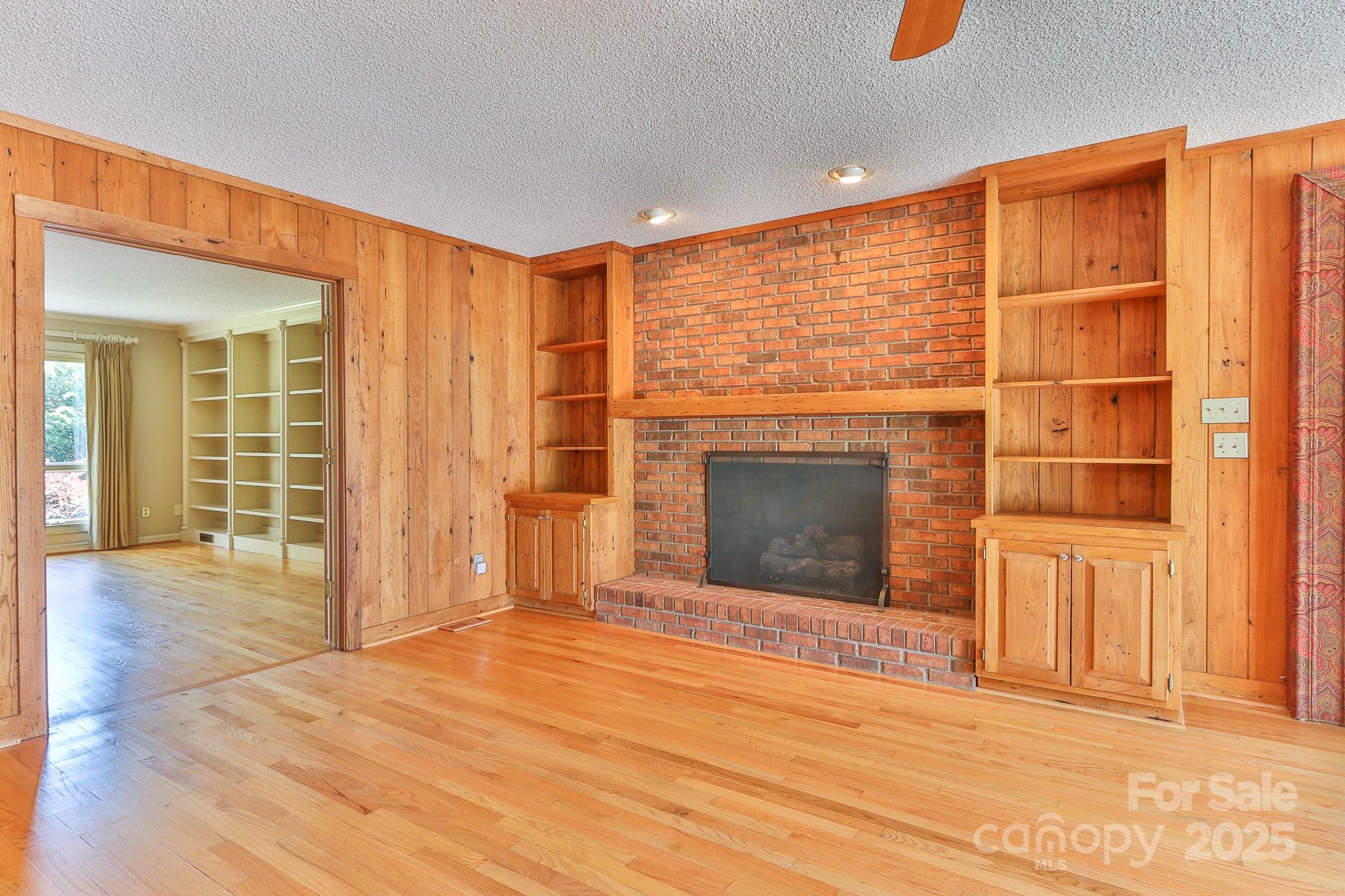 54 Cove Crest Drive