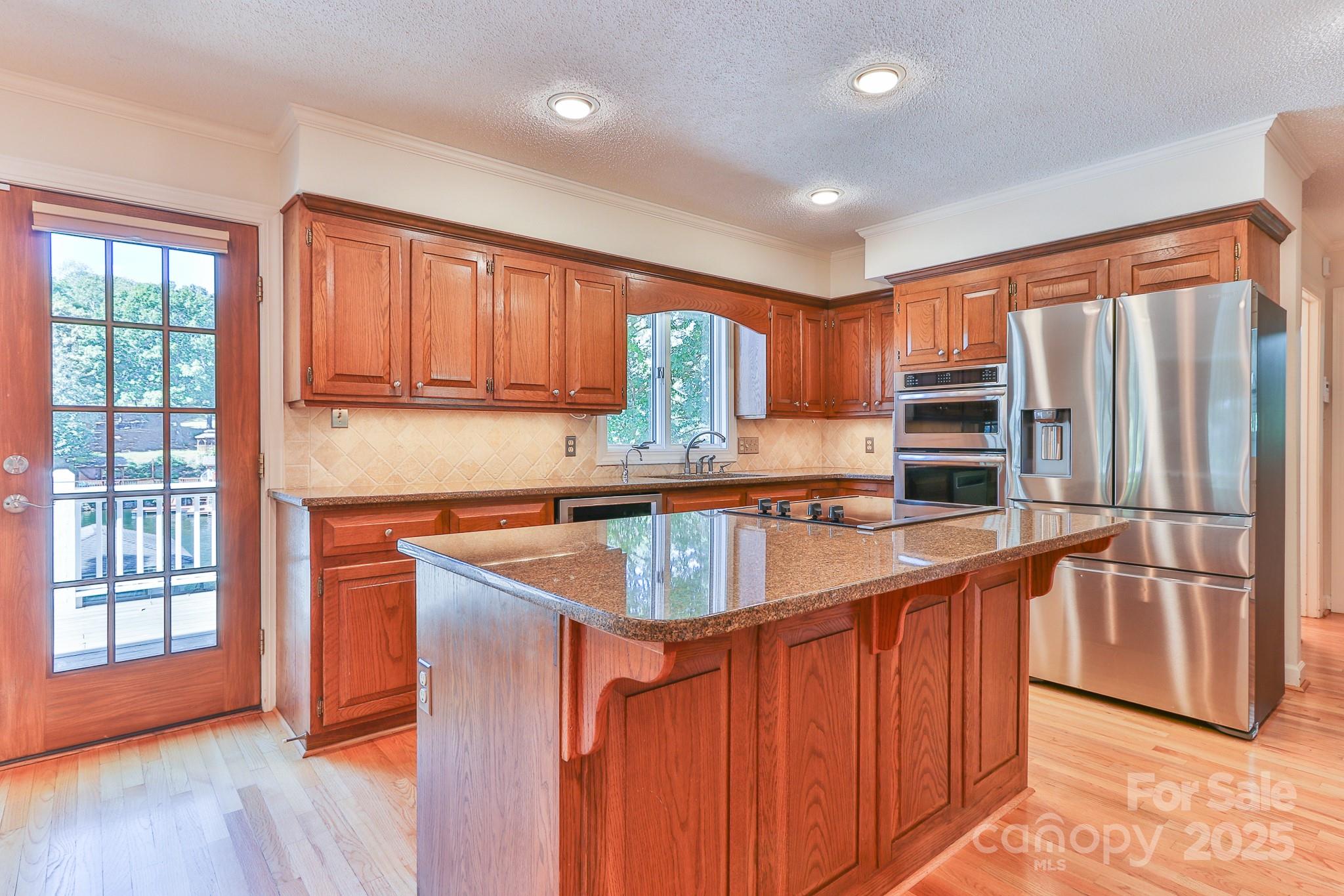 54 Cove Crest Drive