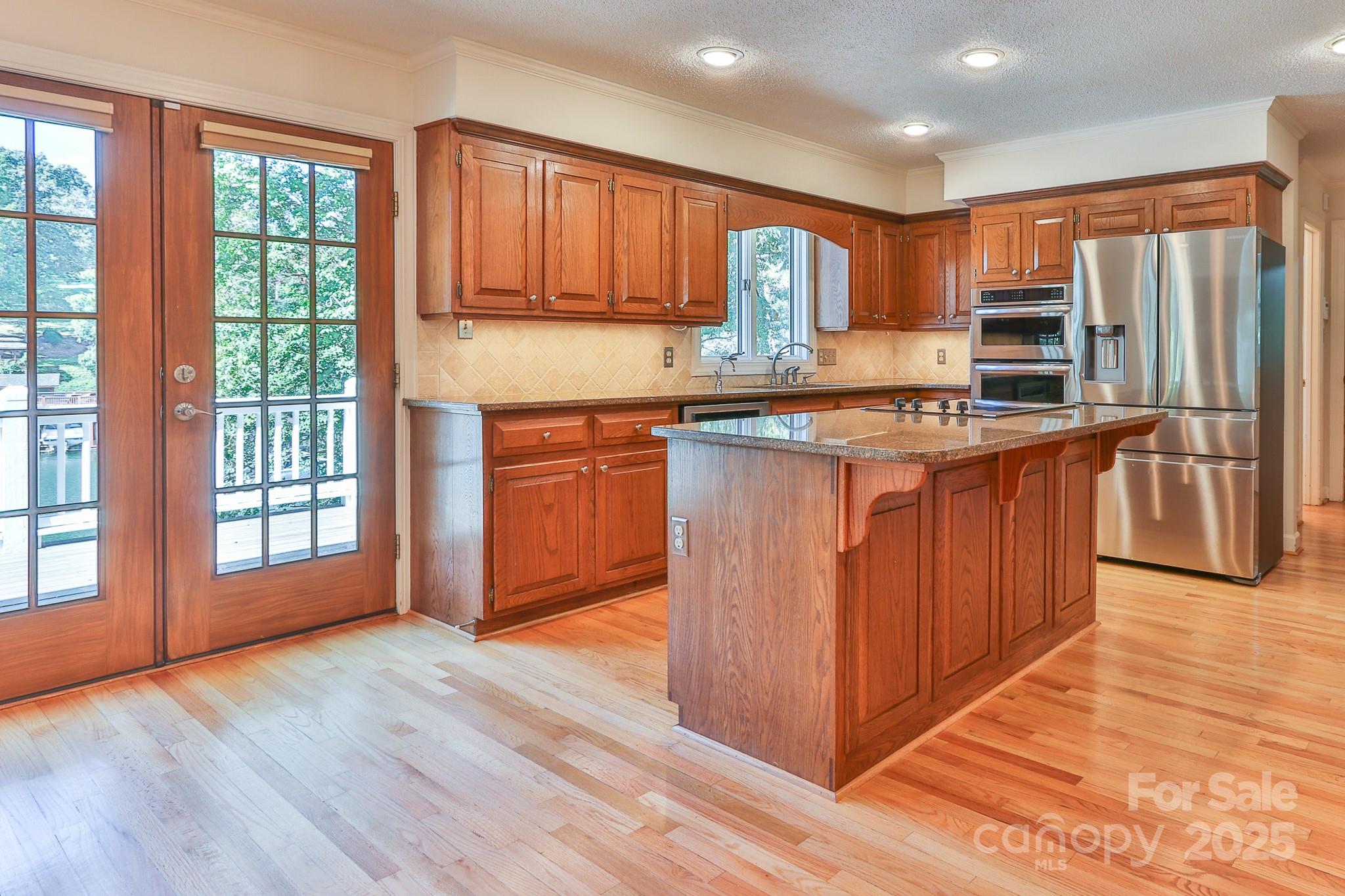 54 Cove Crest Drive