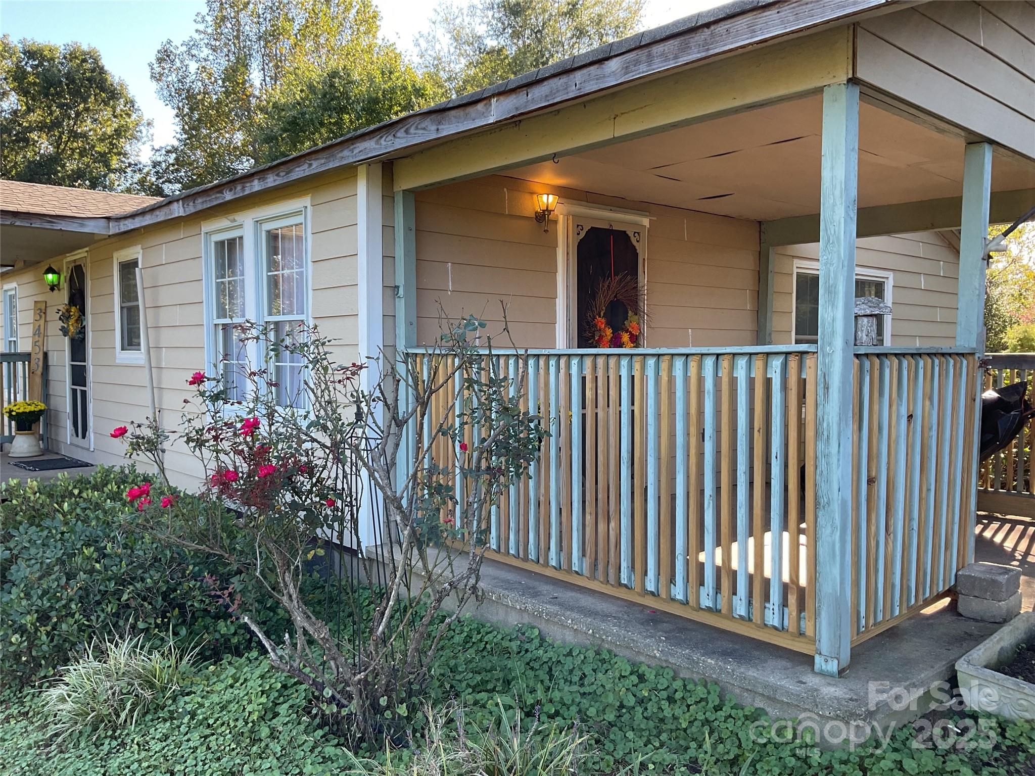 3453 Deal Mill Road