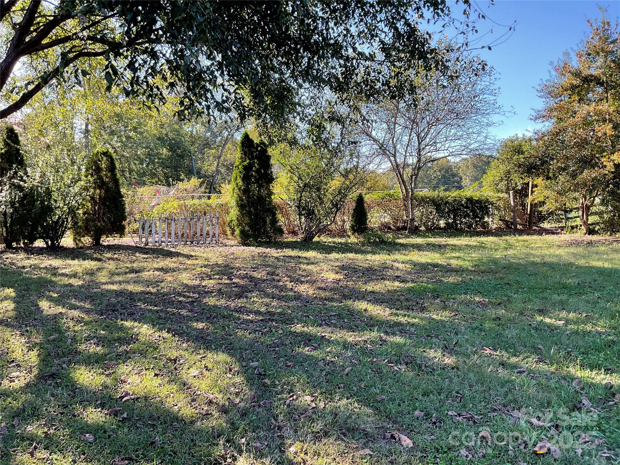 3453 Deal Mill Road