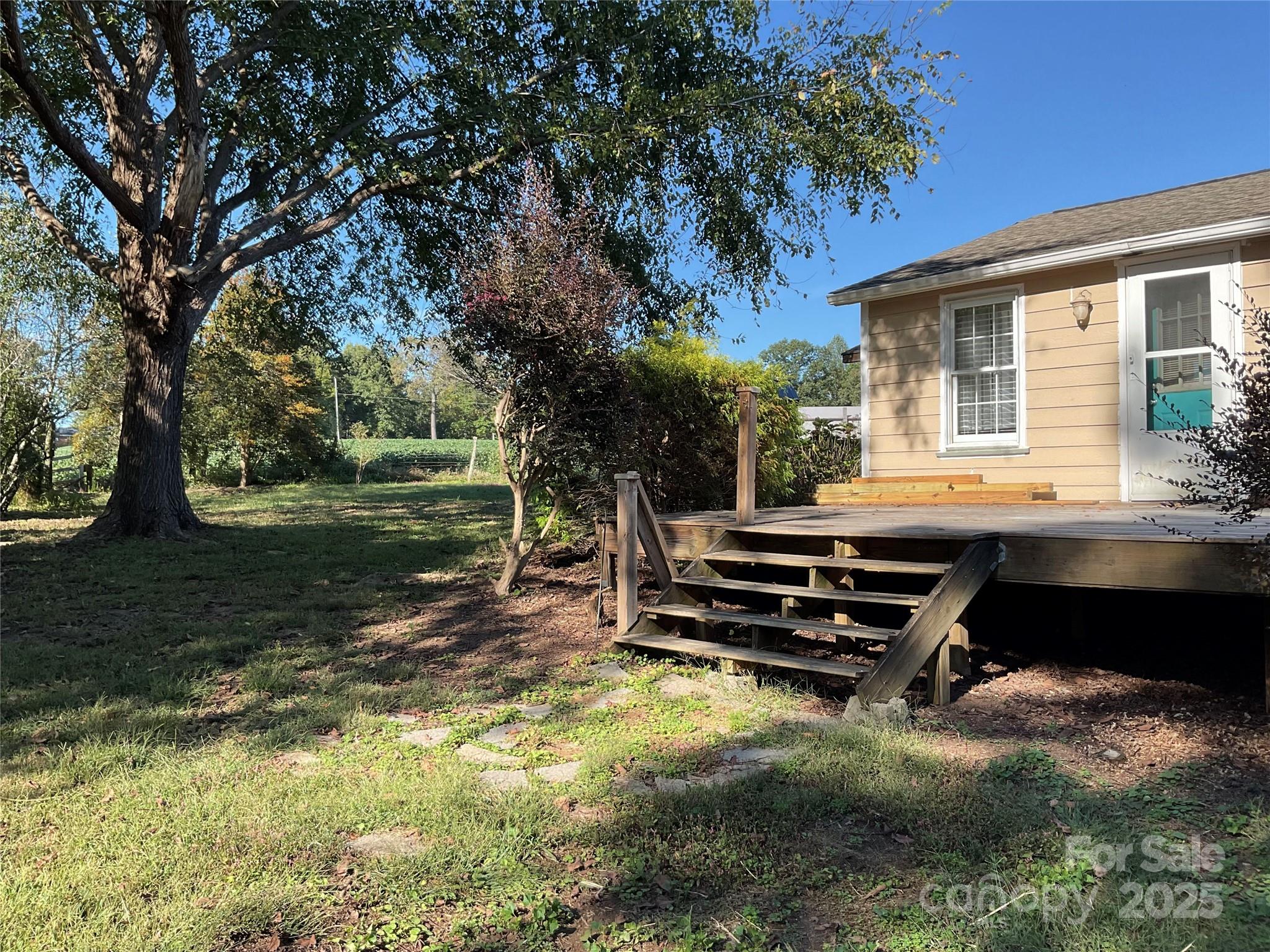 3453 Deal Mill Road