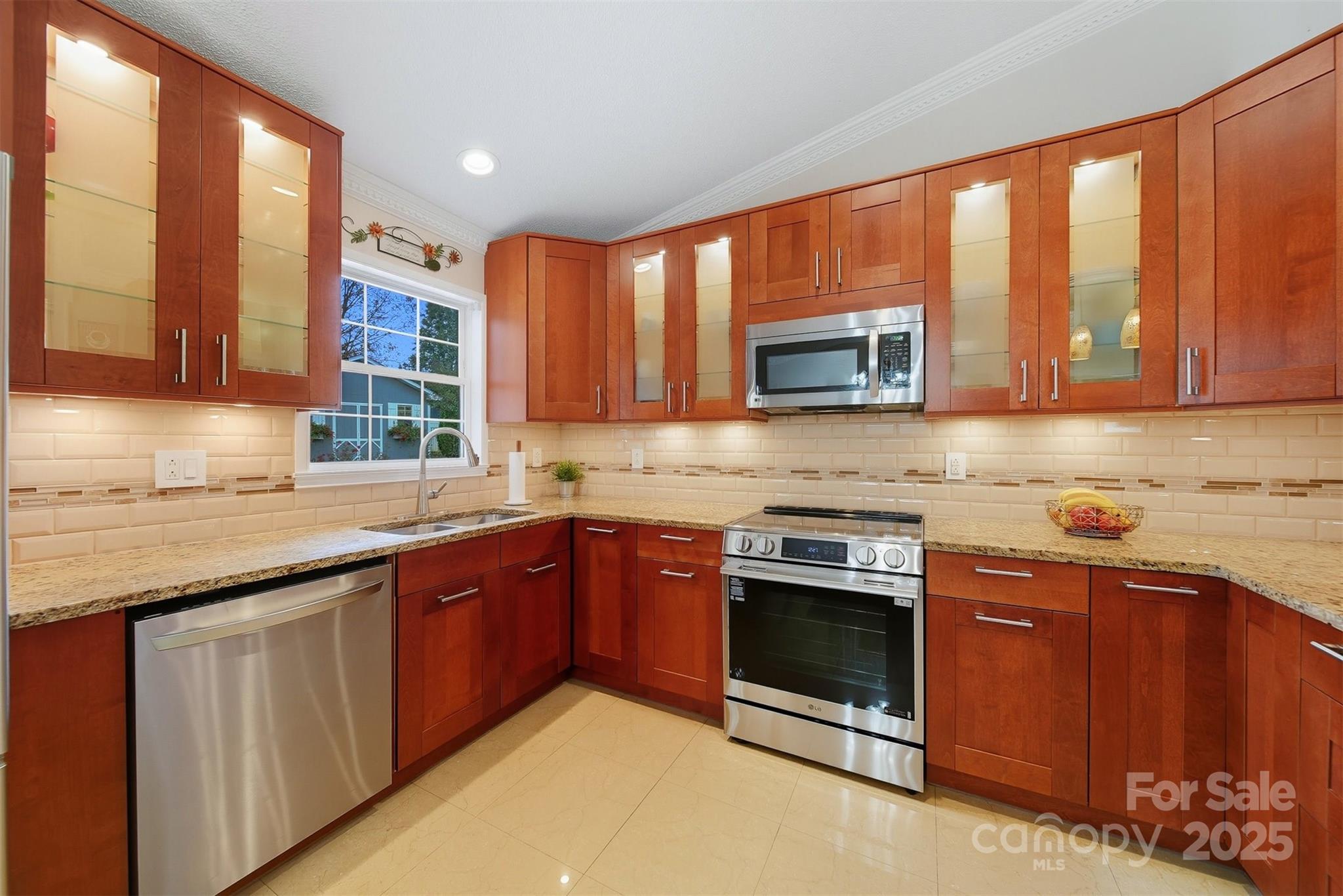 1641 Farmington Hills Drive