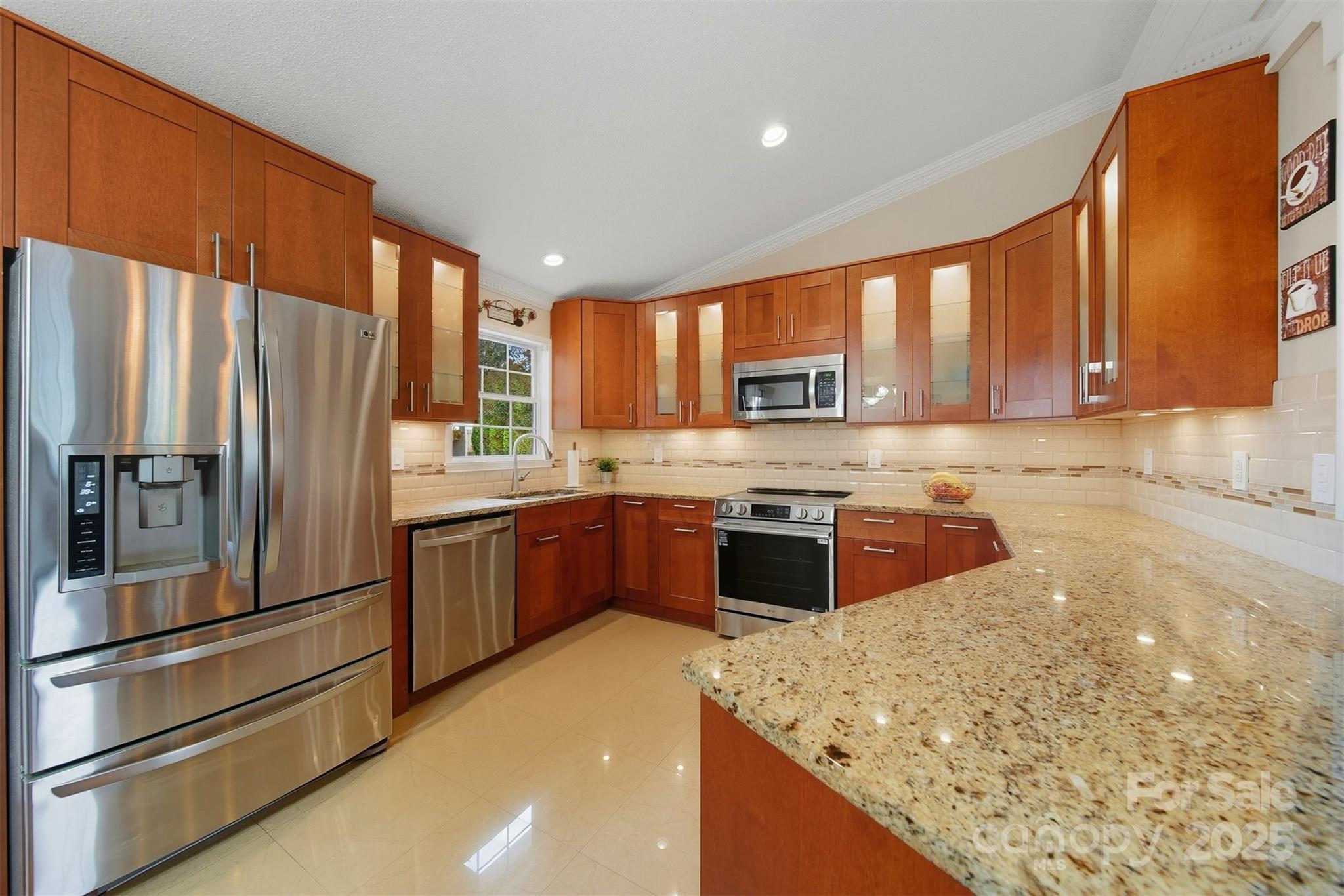 1641 Farmington Hills Drive