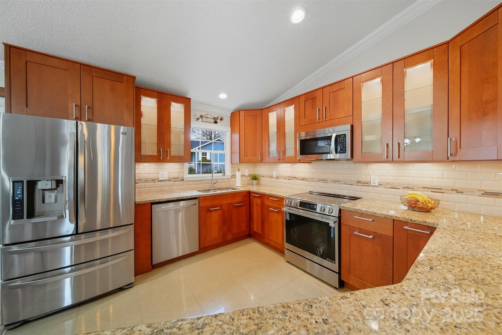 1641 Farmington Hills Drive
