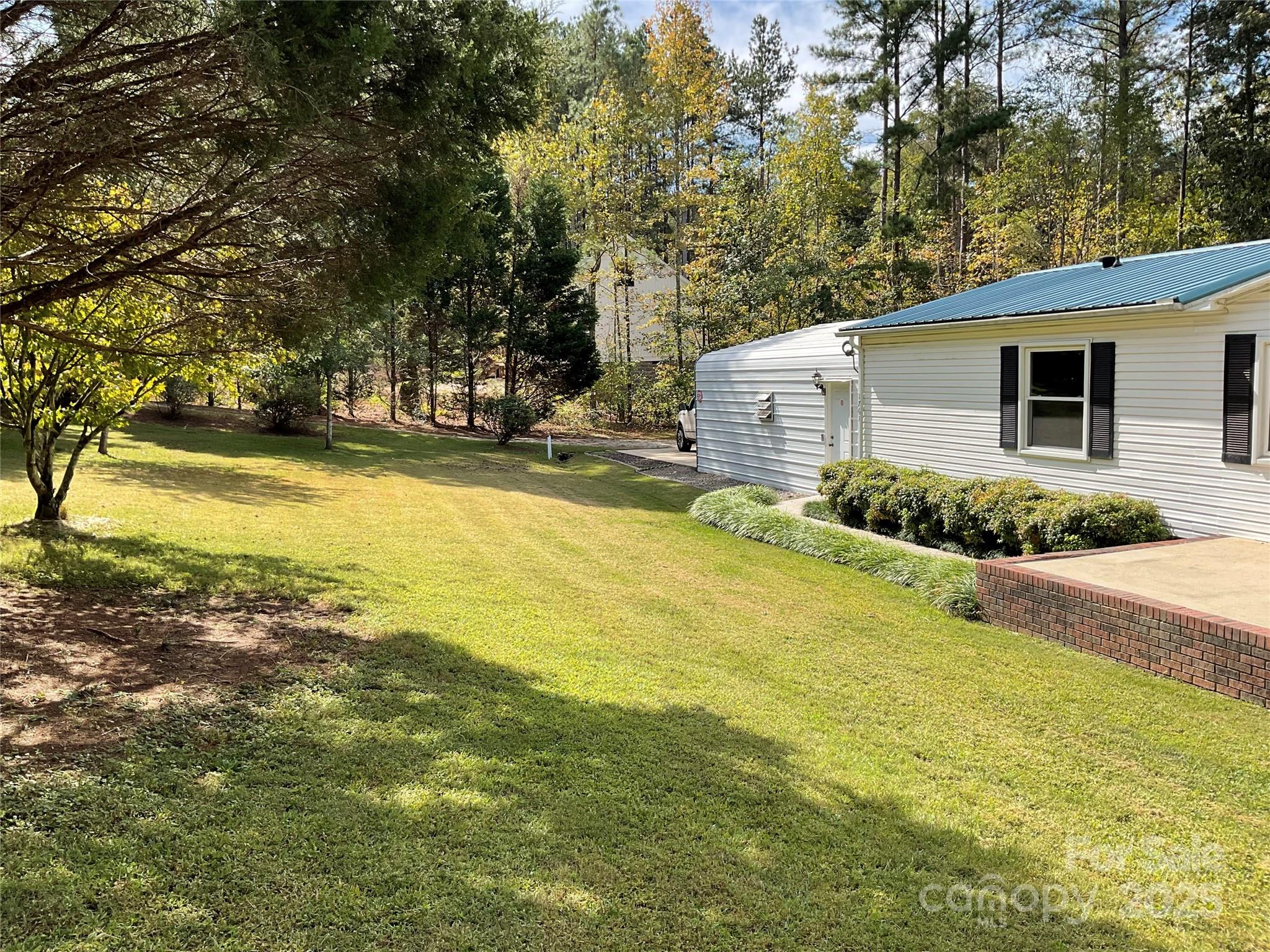 1761 Bolton Road
