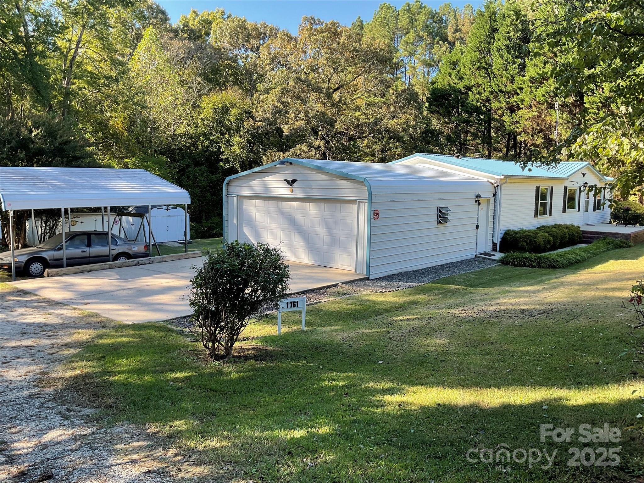 1761 Bolton Road