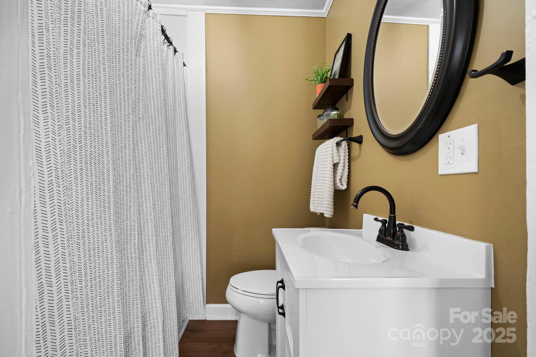 118 26th Street SW Unit: 2