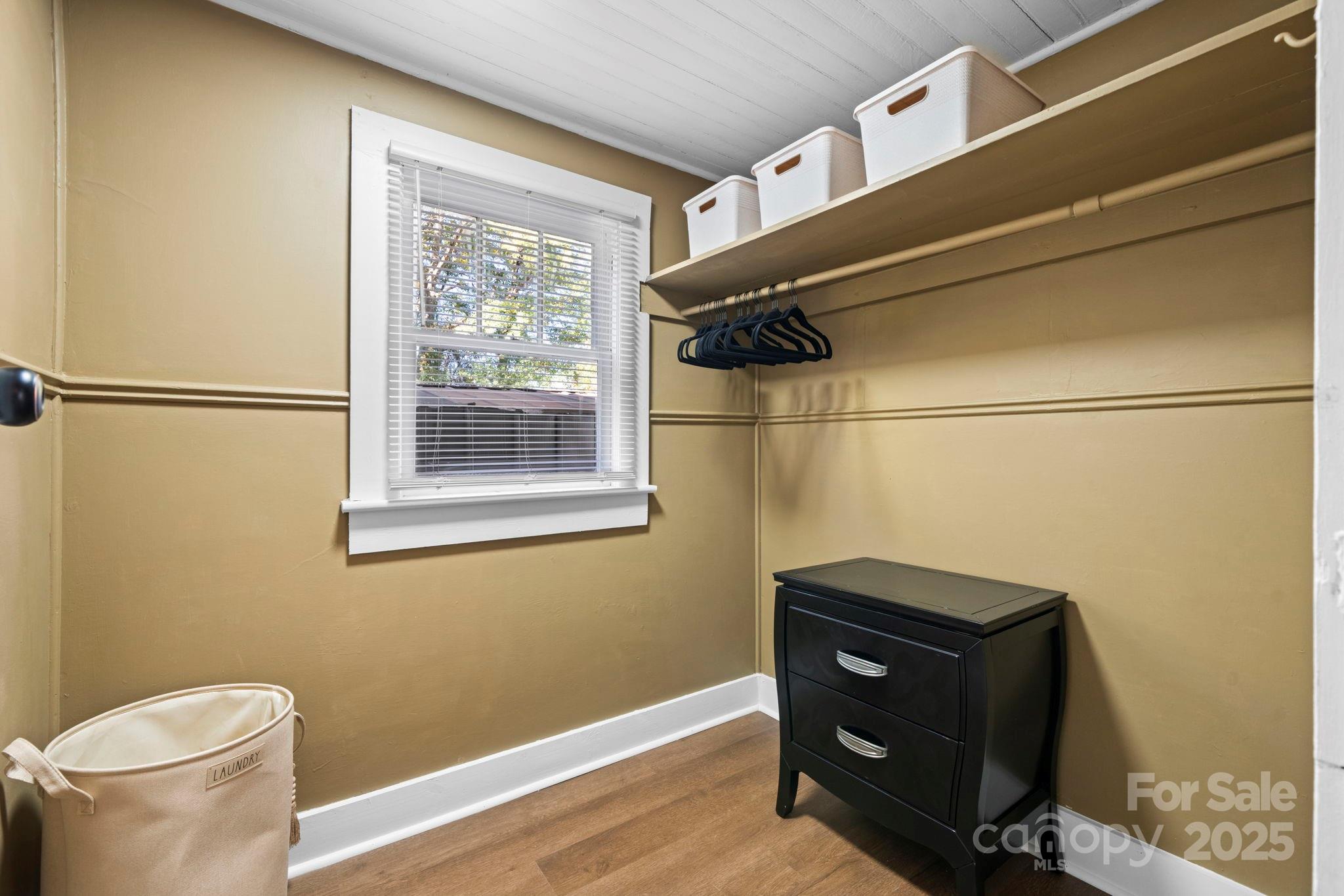 118 26th Street SW Unit: 2