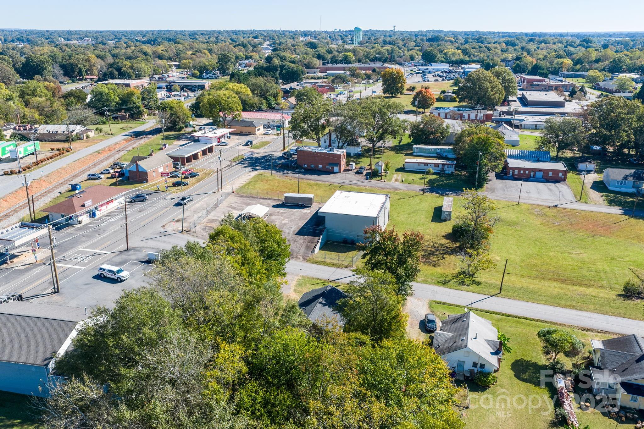 118 26th Street SW Unit: 2