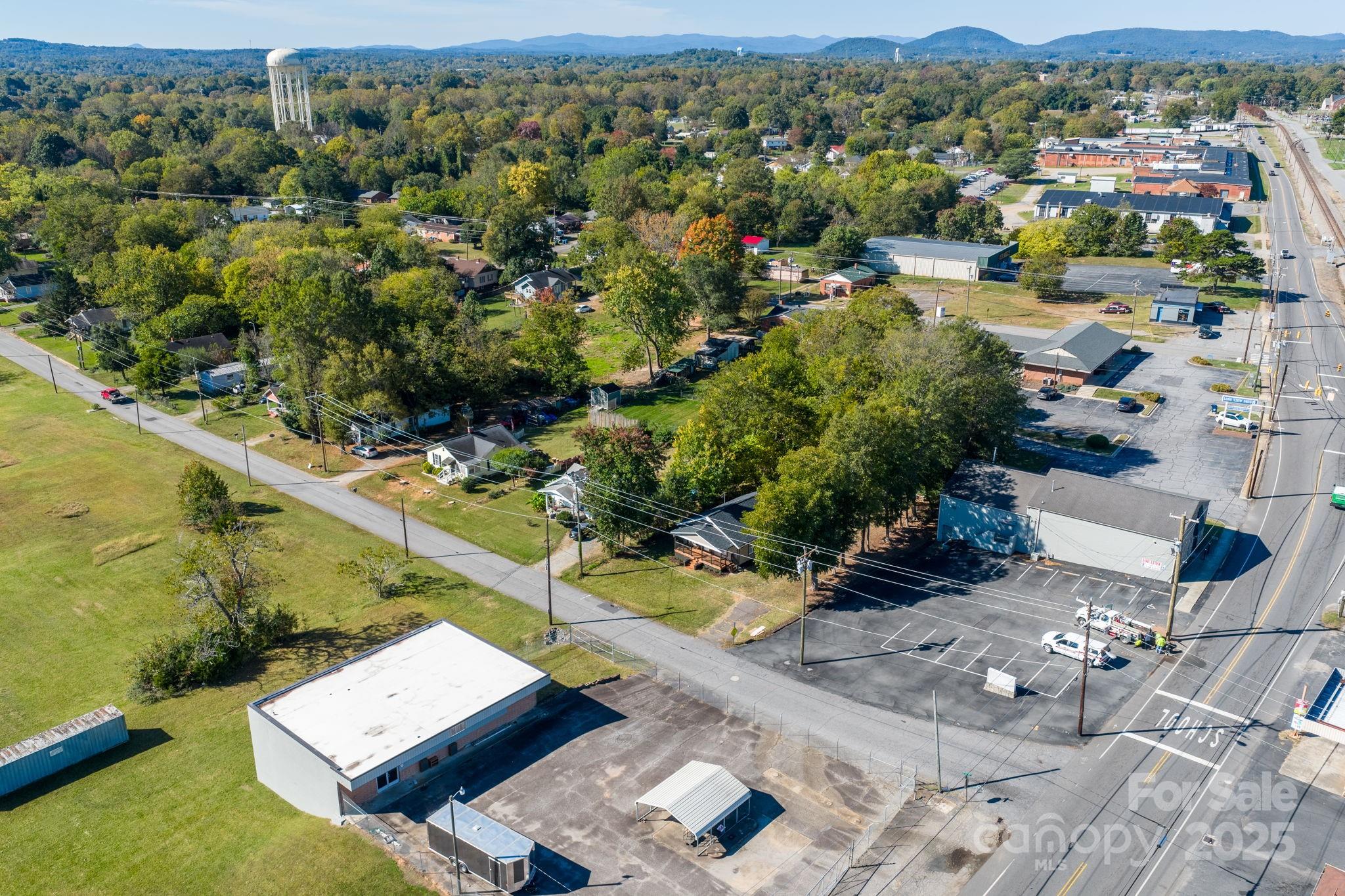 118 26th Street SW Unit: 2