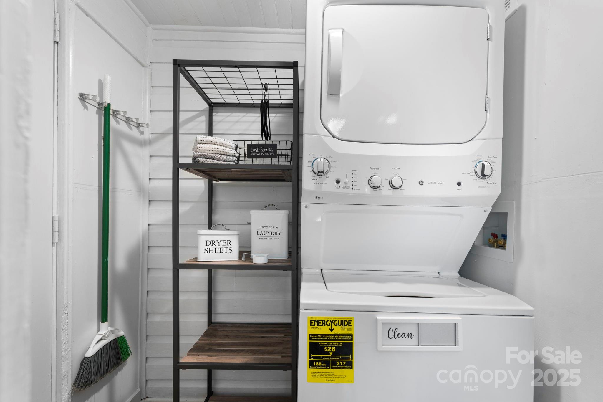 118 26th Street SW Unit: 2