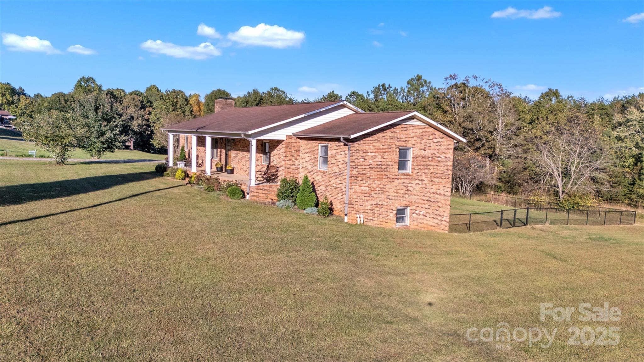 271 Pine Valley Lane