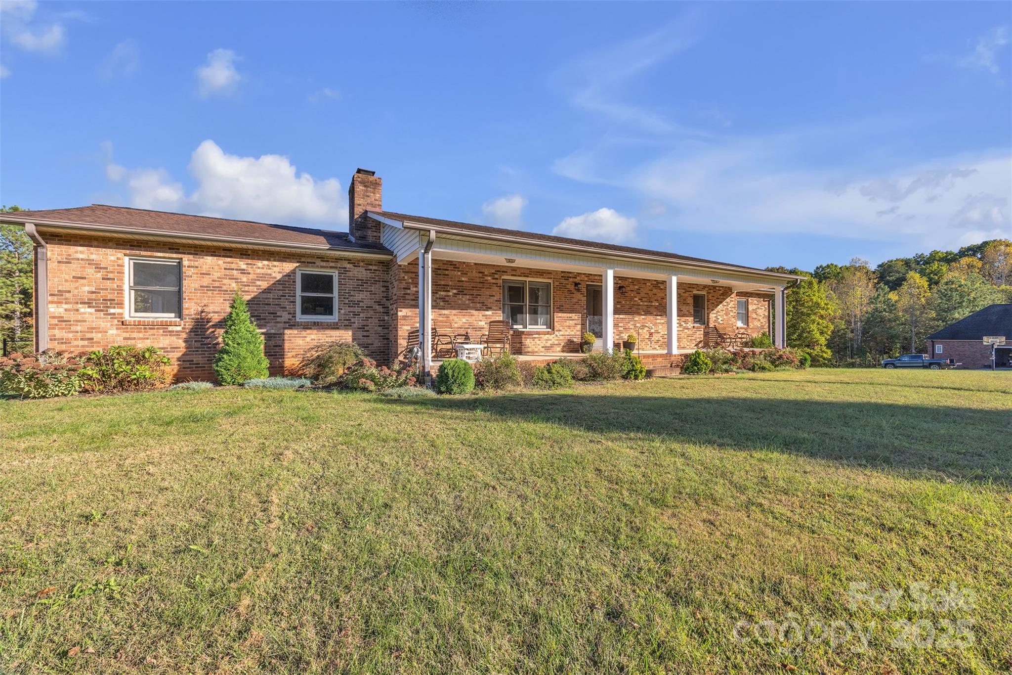 271 Pine Valley Lane
