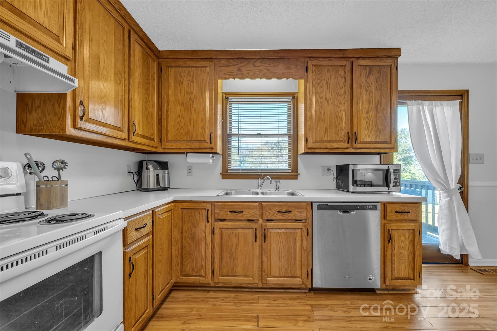 271 Pine Valley Lane