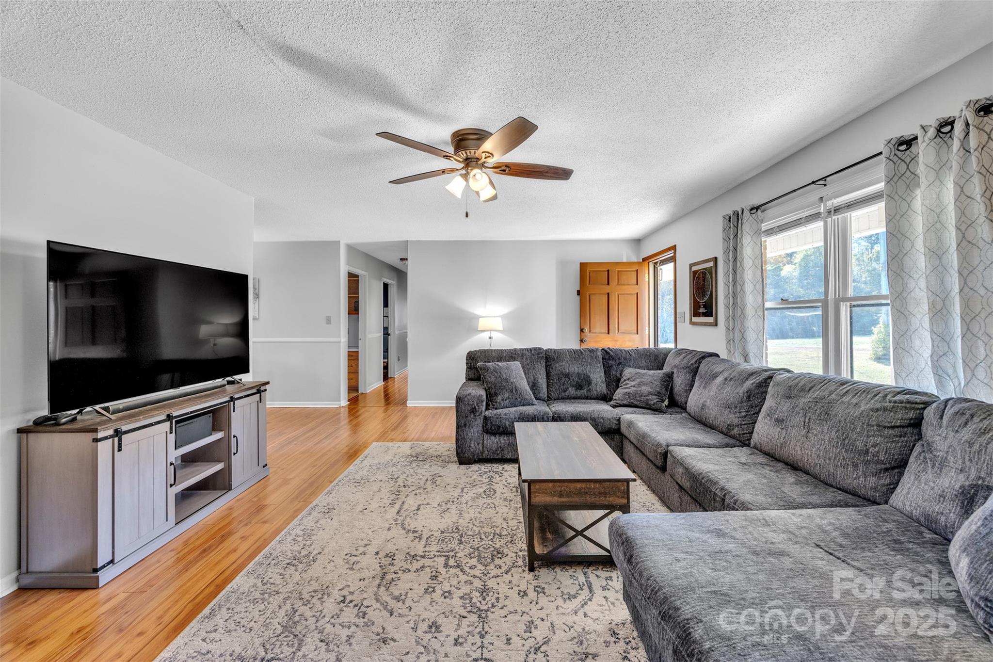 271 Pine Valley Lane