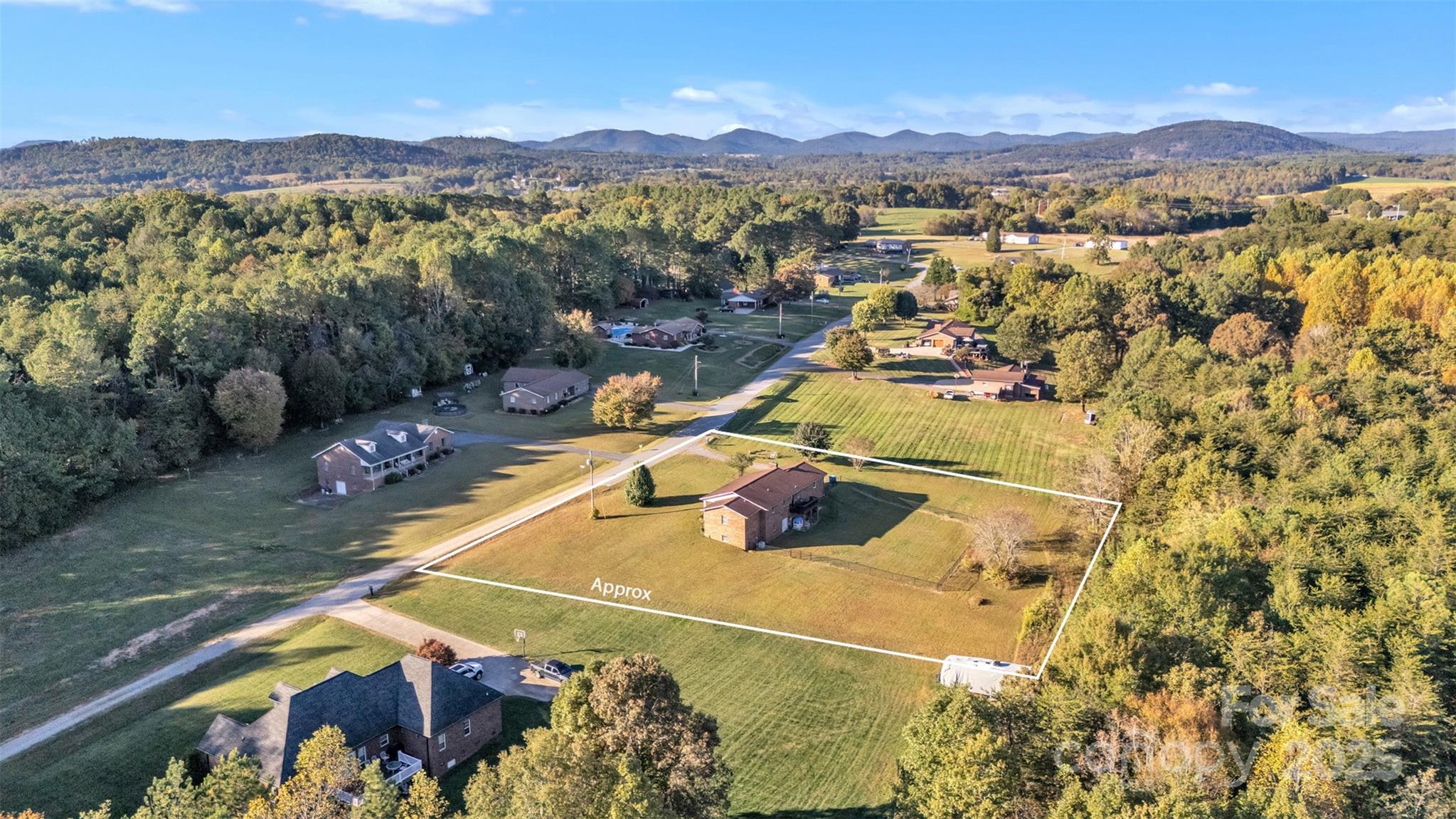 271 Pine Valley Lane